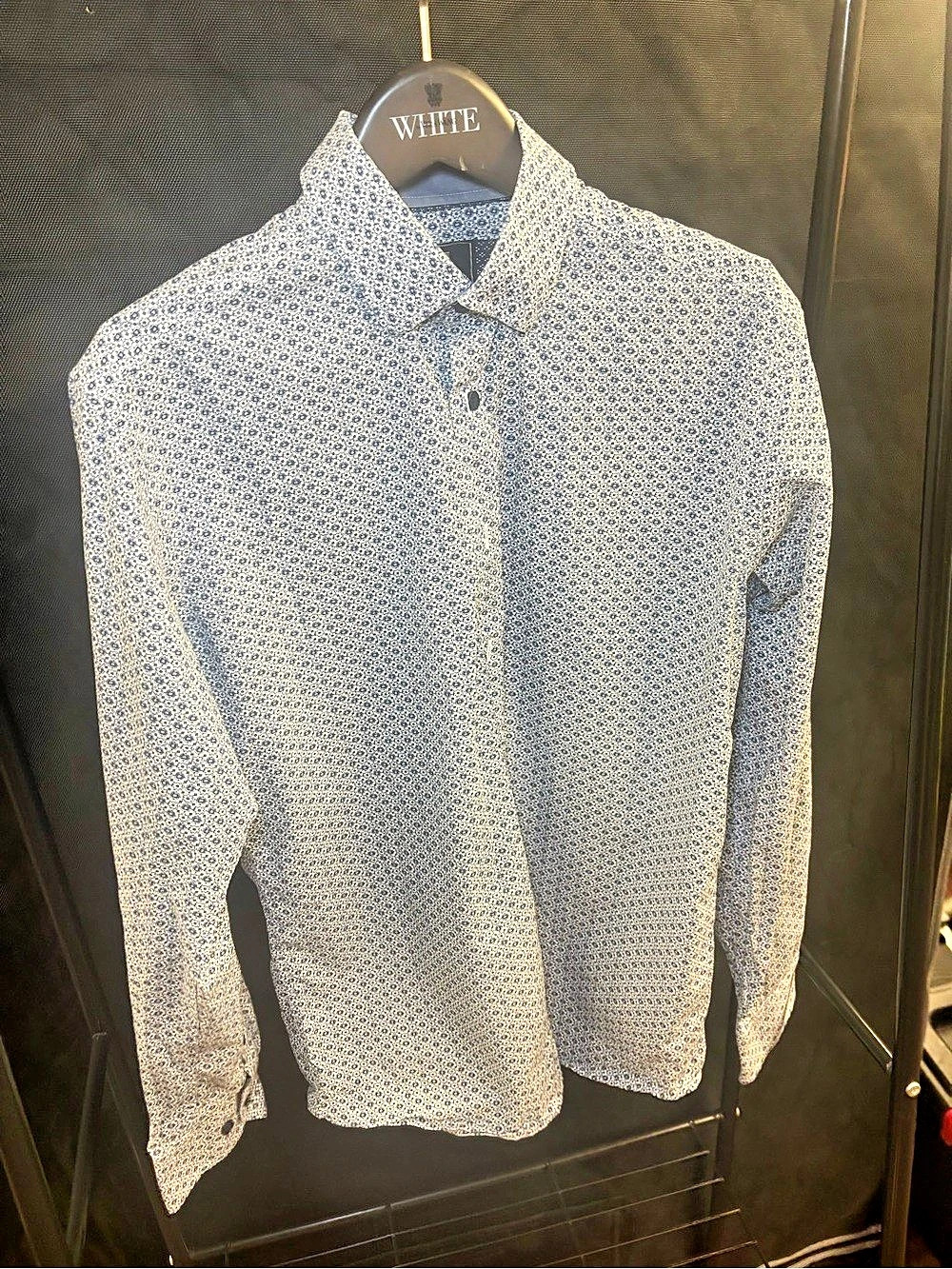 Steel & Jelly Men'Small Geometric Button Down in Blue & White Size Small